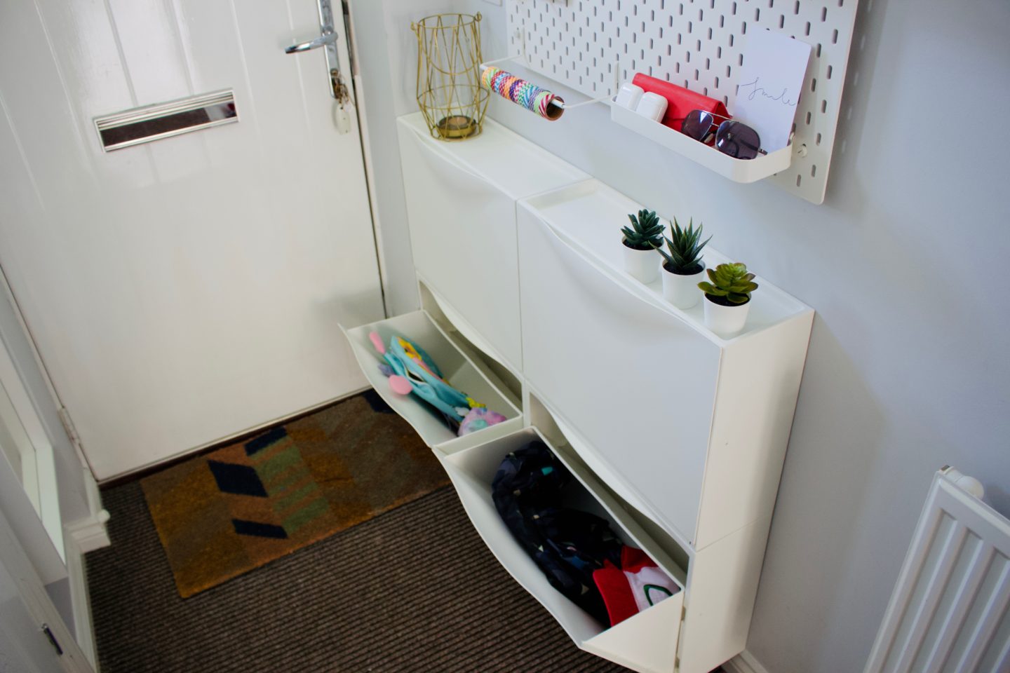 AD: Getting organised for back to school with an IKEA hallway makeover