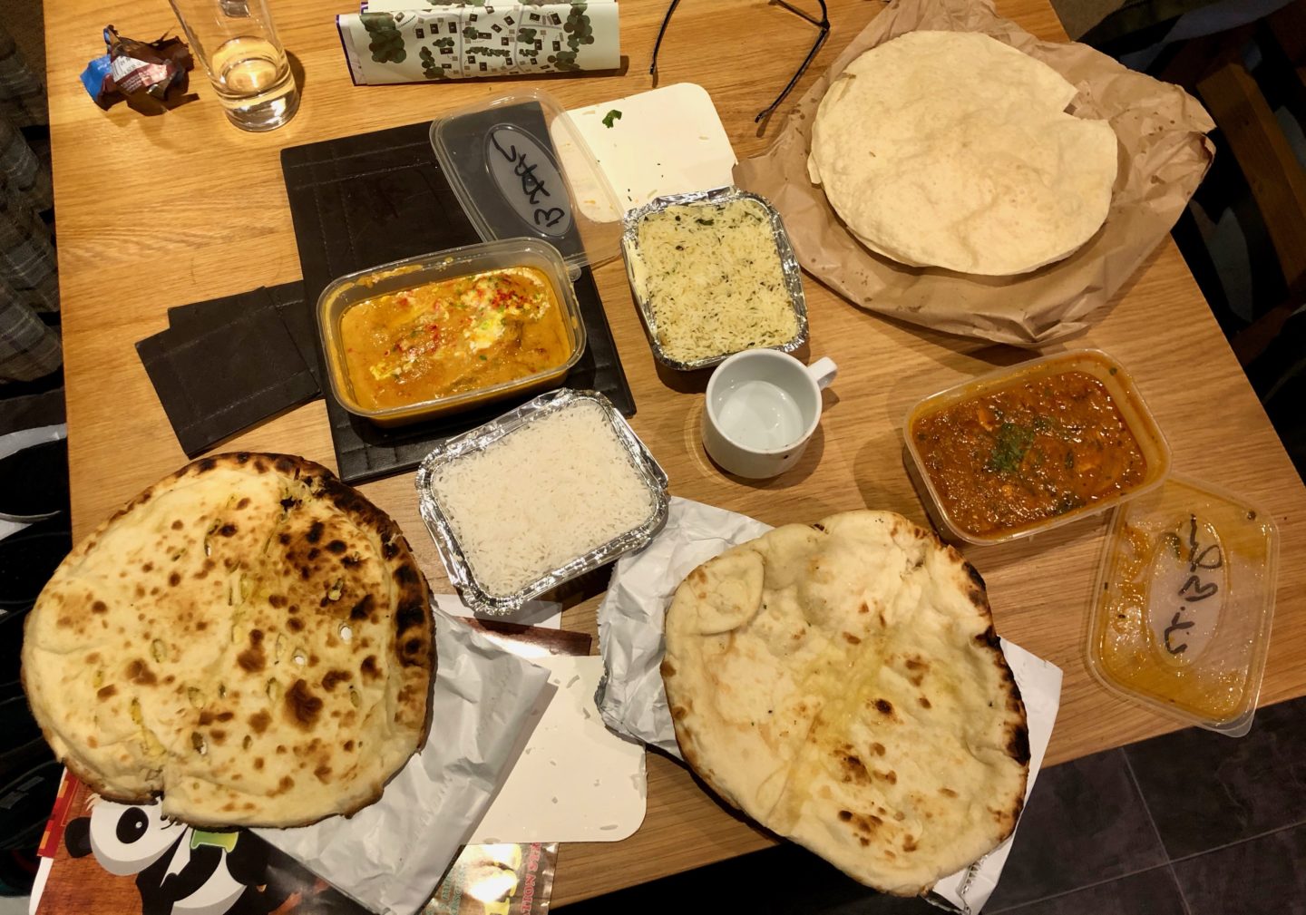 AD: Landal Sandybrook Peak District family review - a relaxing autumnal long weekend break. Indian takeaway from Anaya, ashbourne. 