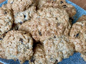 Dairy free cinnamon and raisin oatmeal cookies - golden brown