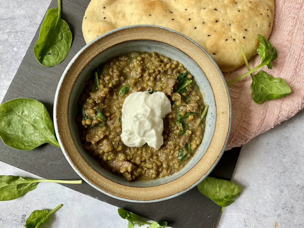 slow cooker mung bean and mushroom masala with naan