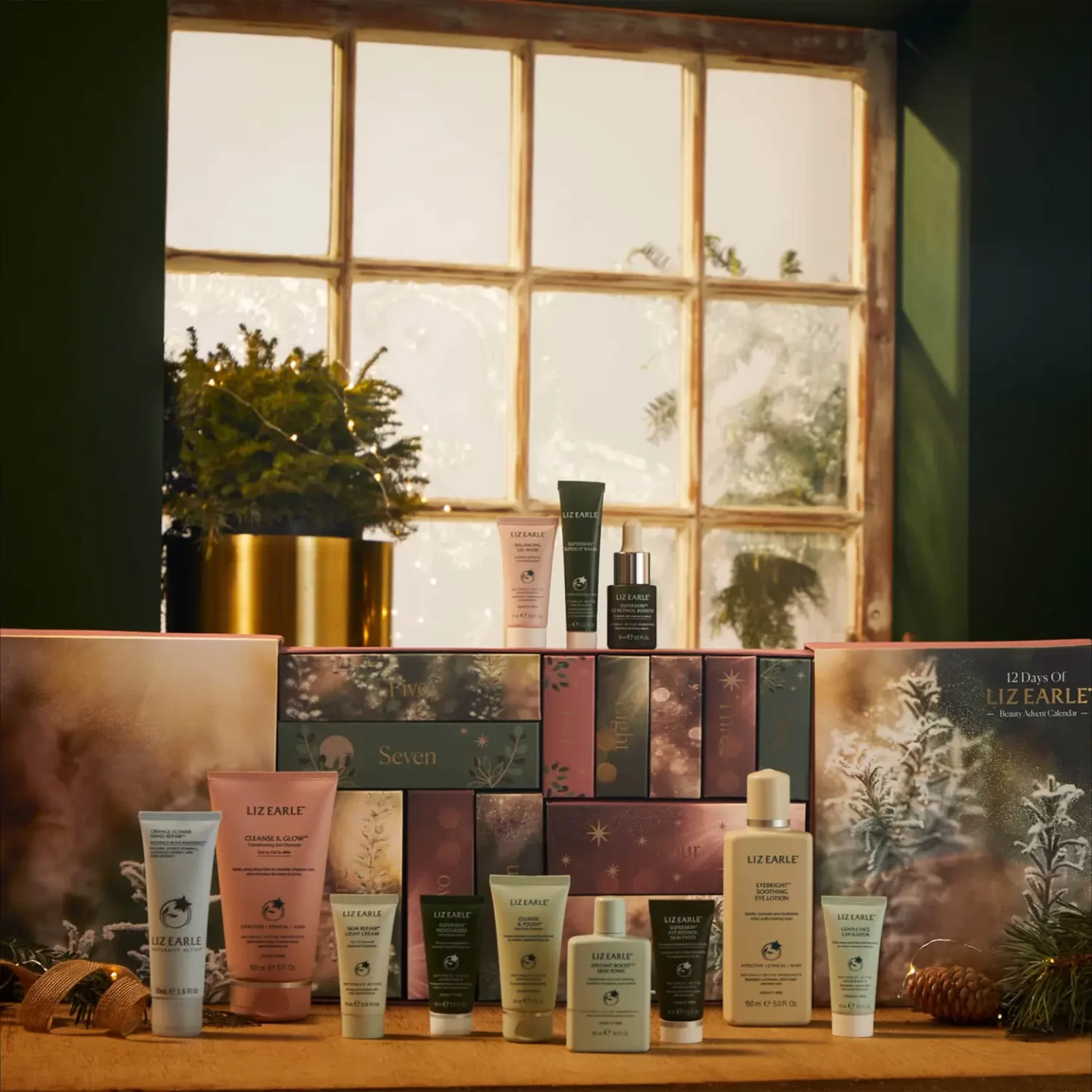 12 days of Liz Earle cruelty free beauty advent calendar 2022