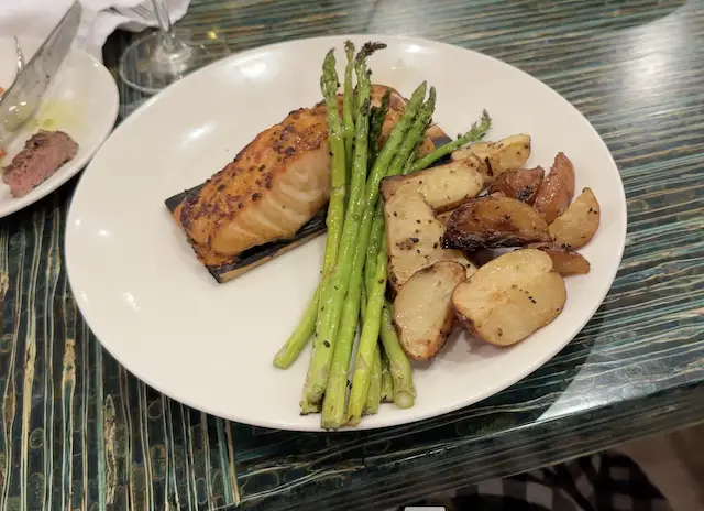 encore at reunion restaurant - salmon with asparagus and potatoes